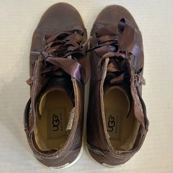 UGG Blaney Crystals Brown Leather Ankle Booties Fashion Sneakers Size 7.5 Comfy - Picture 10 of 15